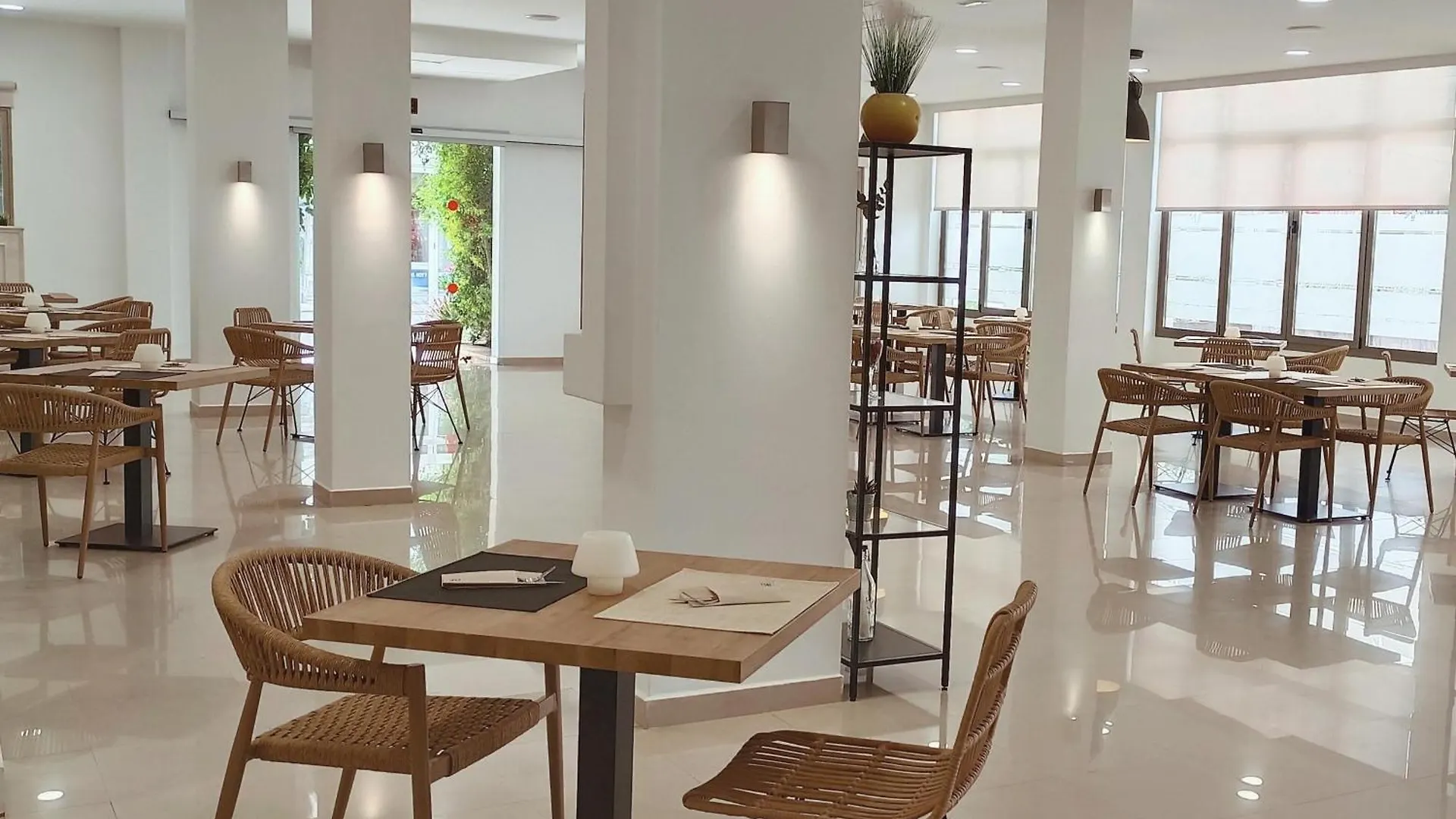 ***  Hotel Puchet Ibiza San Antonio  Španělsko