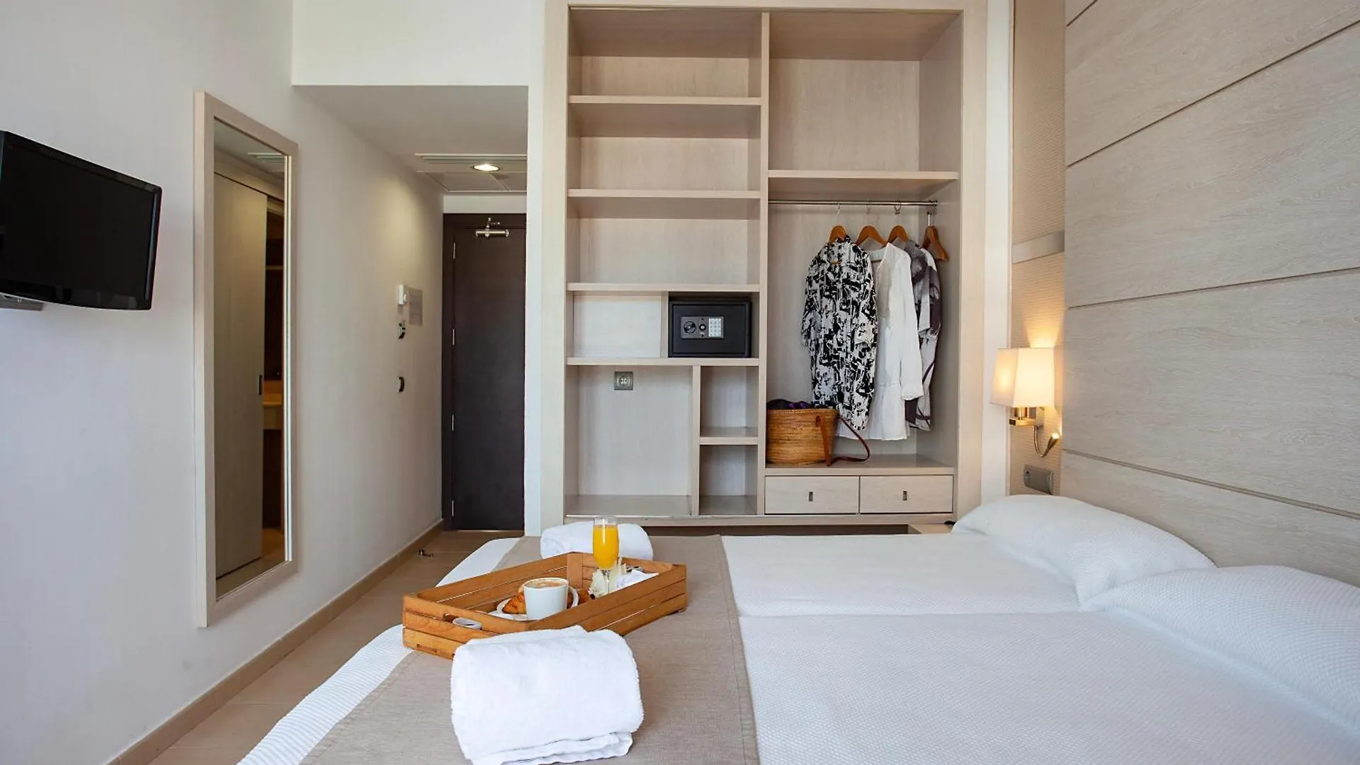 Hotel Puchet Ibiza San Antonio  Španělsko