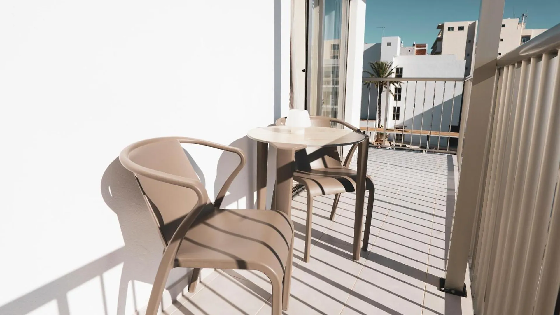 Hotel Puchet Ibiza San Antonio  3*, San Antonio (Ibiza) Španělsko