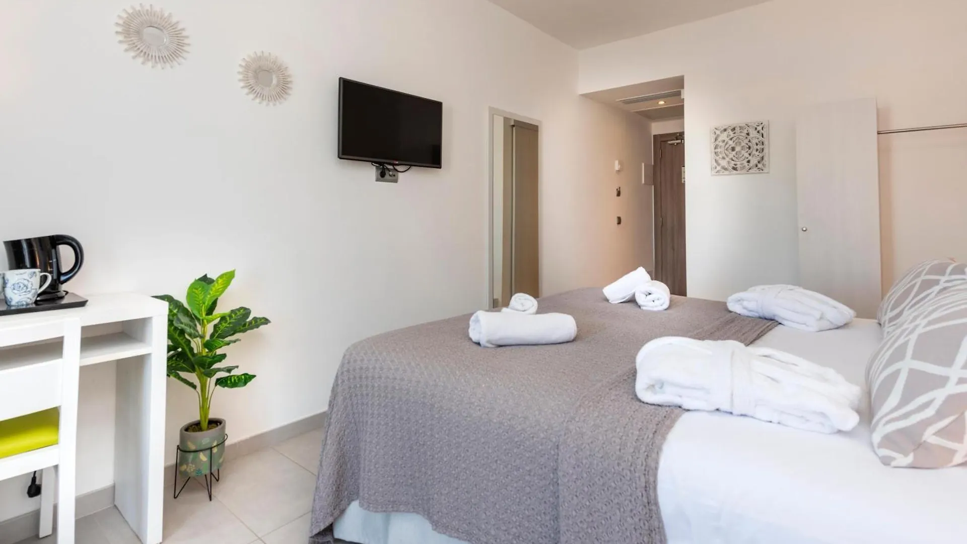 Hotel Puchet Ibiza San Antonio   San Antonio (Ibiza)